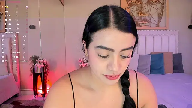 Paula Desousa online show from 06/10/26, 07:35