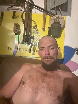 Snapshot of 420rickie420 chatting on 03/17/25, 04:54 420rickie420 online show from 03/17/25, 04:54