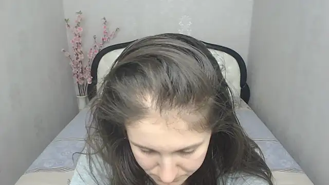 Holliy Cooper online show from 03/07/25, 10:02