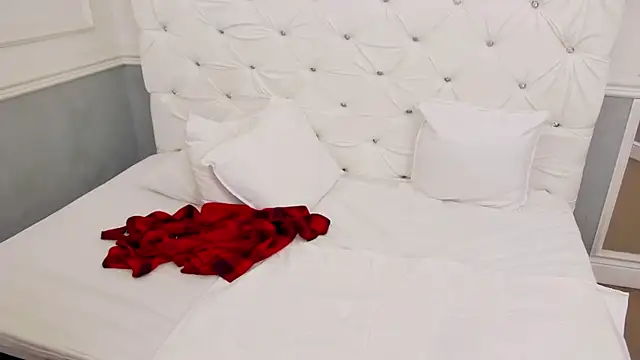 RavishingJenna online show from 03/12/25, 10:39