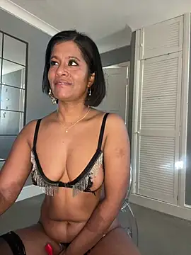 Snapshot of RoseMelanie chatting on 03/15/25, 08:26 RoseMelanie online show from 03/15/25, 08:26