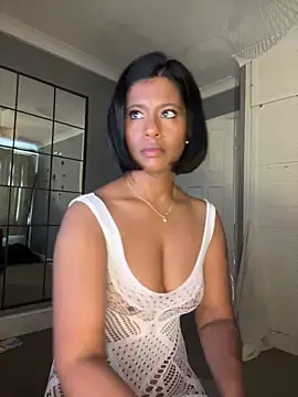 Snapshot of RoseMelanie chatting on 03/21/25, 07:33 RoseMelanie online show from 03/21/25, 07:33