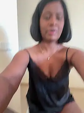 Snapshot of RoseMelanie chatting on 09/14/25, 07:51 RoseMelanie online show from 09/14/25, 07:51