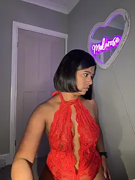 Snapshot of RoseMelanie chatting on 09/30/25, 06:29 RoseMelanie online show from 09/30/25, 06:29