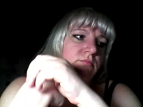 Snapshot of MeilomaWesa chatting on 03/13/25, 06:34 MeilomaWesa online show from 03/13/25, 06:34
