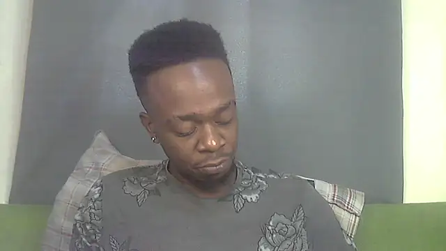 Snapshot of BIGDICKMULLAH chatting on 01/13/26, 03:56 BIGDICKMULLAH online show from 01/13/26, 03:56