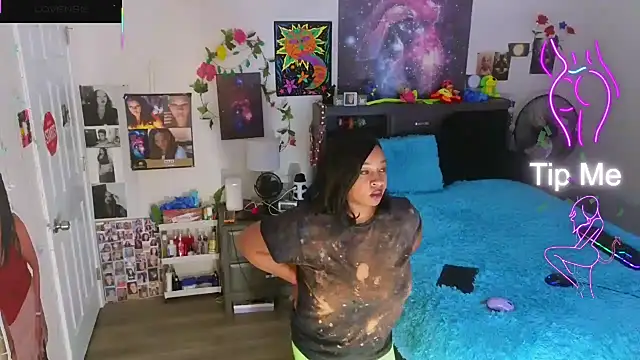 temptressbeauty24 online show from 10/22/25, 03:07