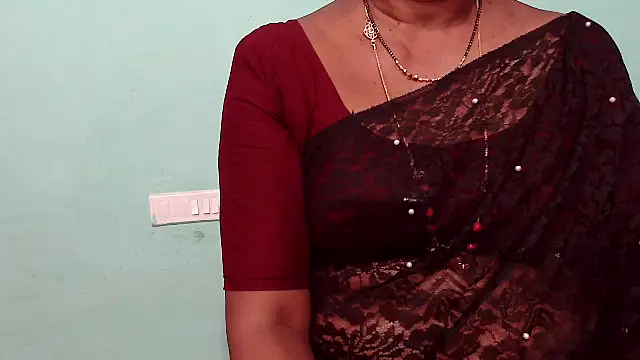 Snapshot of shrutitelugu69 chatting on 03/22/26, 05:11 shrutitelugu69 online show from 03/22/26, 05:11