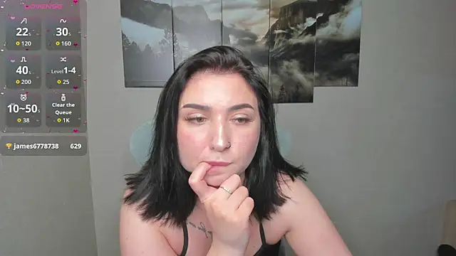 Sourr Lollipop online show from 05/15/26, 11:01