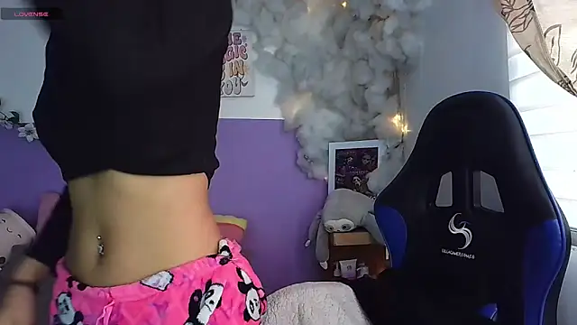 northly online show from 02/11/25, 01:51