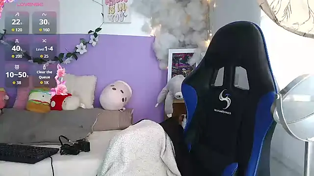 northly online show from 10/10/25, 01:21