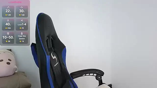 northly online show from 10/28/25, 02:31