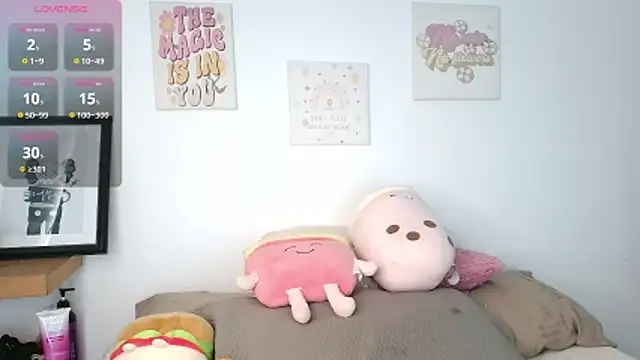 Snapshot of northly chatting on 03/25/26, 03:18 northly online show from 03/25/26, 03:18