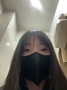 Snapshot of Asia-Lynn chatting on 03/28/26, 12:05 Asia-Lynn online show from 03/28/26, 12:05