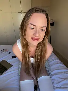 ElenaRebelle online show from 05/07/26, 07:14