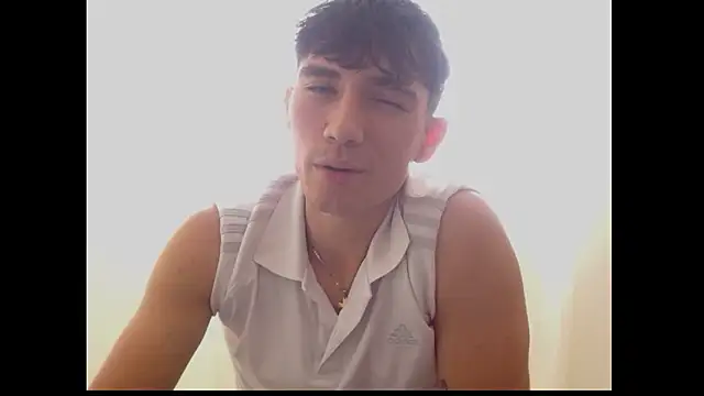 Snapshot of ChicoMaloFfF chatting on 11/29/25, 07:28 ChicoMaloFfF online show from 11/29/25, 07:28