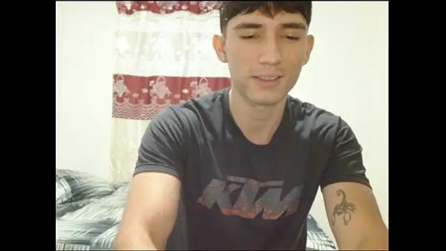 Snapshot of ChicoMaloFfF chatting on 02/03/26, 02:53 ChicoMaloFfF online show from 02/03/26, 02:53