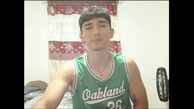 Snapshot of ChicoMaloFfF chatting on 02/16/26, 01:57 ChicoMaloFfF online show from 02/16/26, 01:57