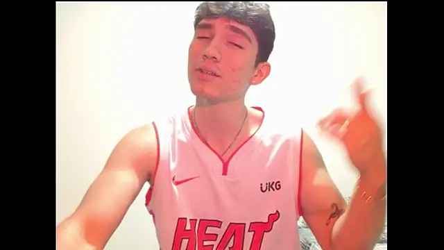 Snapshot of ChicoMaloFfF chatting on 02/22/26, 12:23 ChicoMaloFfF online show from 02/22/26, 12:23