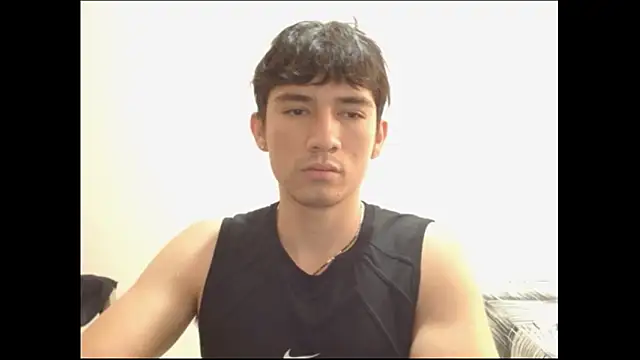 Snapshot of ChicoMaloFfF chatting on 03/17/26, 03:26 ChicoMaloFfF online show from 03/17/26, 03:26