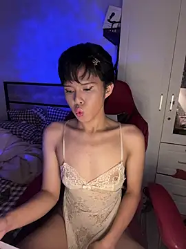 Snapshot of Plaxtique chatting on 02/06/26, 06:22 Plaxtique online show from 02/06/26, 06:22