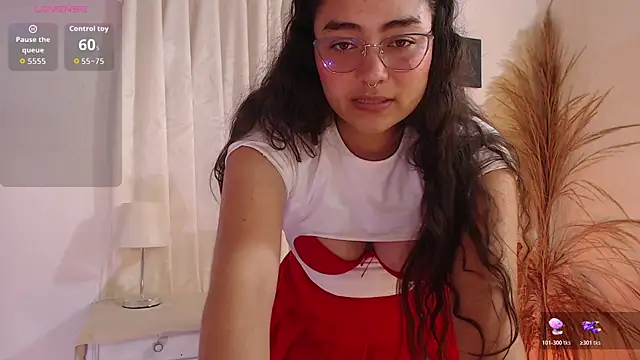  Kim  M online show from 05/12/26, 02:58