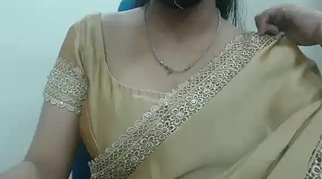 Snapshot of Lovely_Siri_23 chatting on 02/15/25, 06:02 Lovely Siri 23 online show from 02/15/25, 06:02