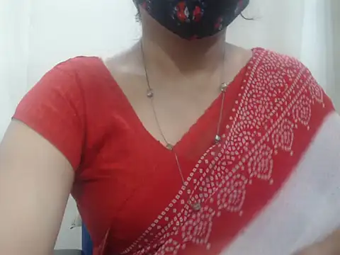 Snapshot of Lovely_Siri_23 chatting on 11/17/25, 03:07 Lovely Siri 23 online show from 11/17/25, 03:07