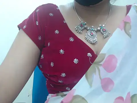 Lovely Siri 23 online show from 04/16/26, 08:04