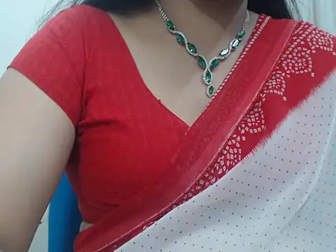 Snapshot of Lovely_Siri_23 chatting on 07/02/26, 07:03 Lovely Siri 23 online show from 07/02/26, 07:03