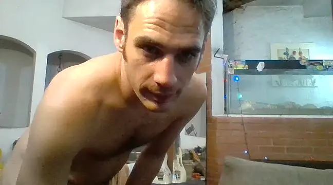 Snapshot of Stevenson988 chatting on 03/18/25, 03:42 Stevenson988 online show from 03/18/25, 03:42