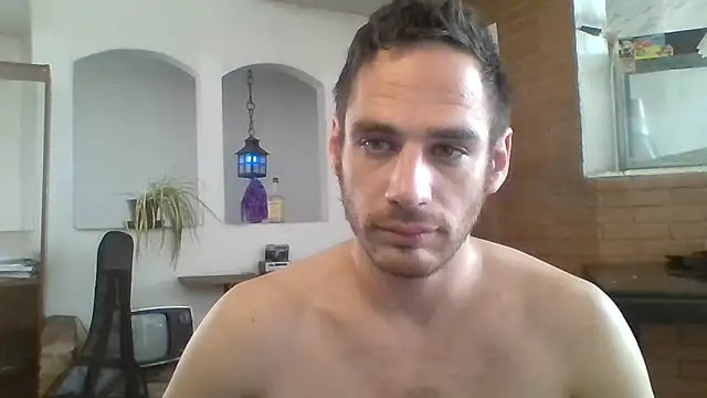 Snapshot of Stevenson988 chatting on 10/04/25, 04:05 Stevenson988 online show from 10/04/25, 04:05