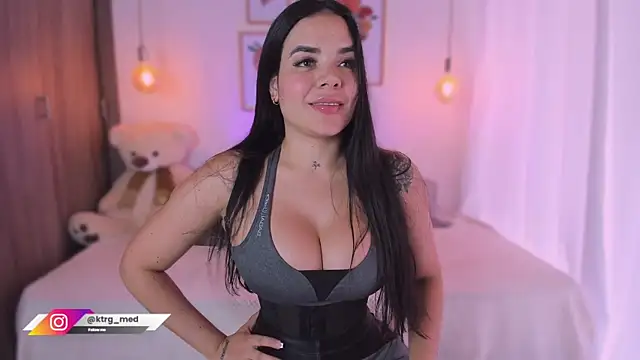 amelie gonzalez online show from 12/20/24, 03:53