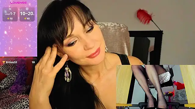 Sofia Ford online show from 11/03/25, 01:34