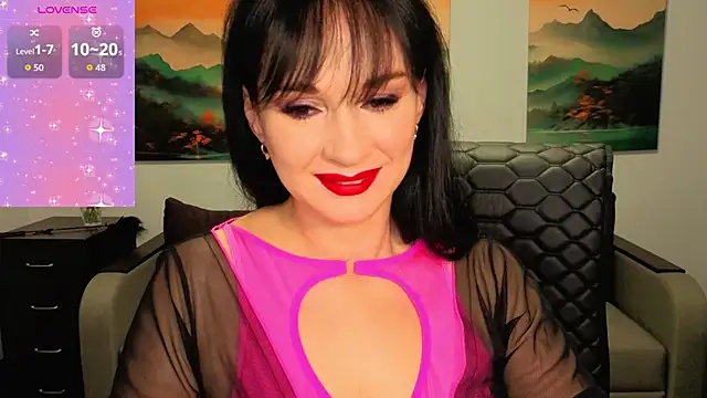 Sofia Ford online show from 11/18/25, 07:35