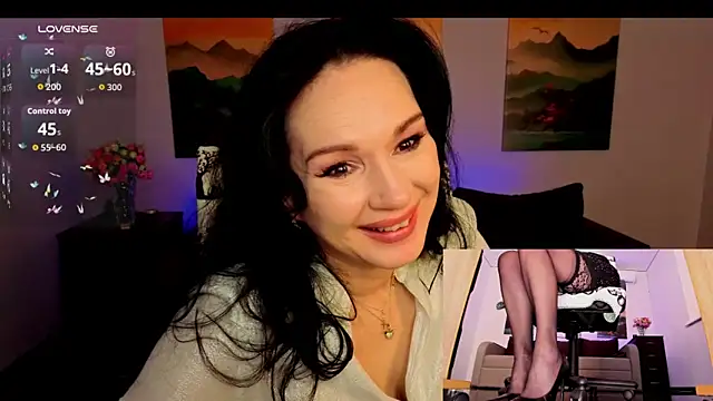 Snapshot of Sofia_Ford chatting on 04/17/26, 07:44 Sofia Ford online show from 04/17/26, 07:44