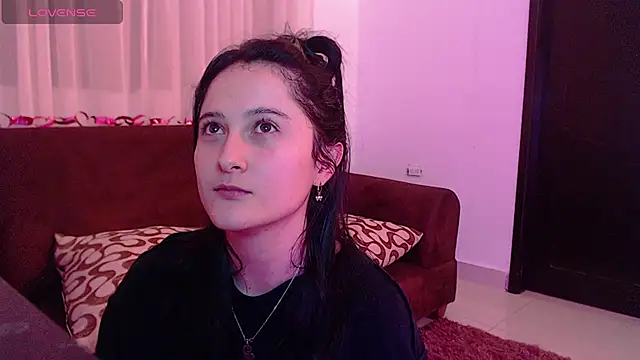 Snapshot of AlissonnFoxx chatting on 02/27/25, 04:20 AlissonnFoxx online show from 02/27/25, 04:20