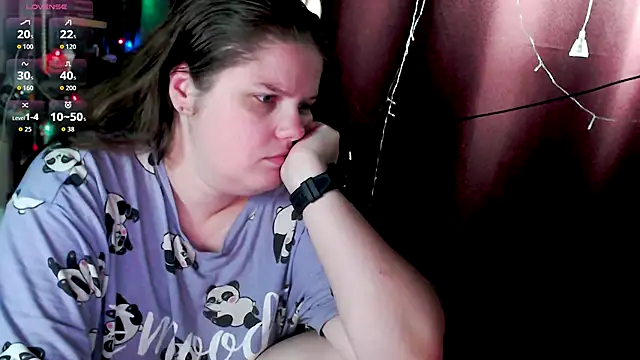 so cute777 online show from 10/21/25, 12:44