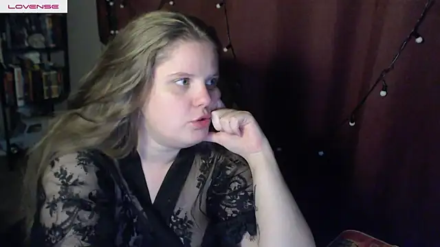 Snapshot of so_cute777 chatting on 06/04/26, 02:45 so cute777 online show from 06/04/26, 02:45