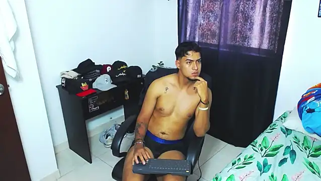 Snapshot of matias_bianco chatting on 01/04/25, 07:02 matias bianco online show from 01/04/25, 07:02