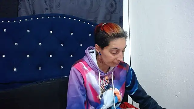 anyu1306 online show from 01/07/25, 01:49