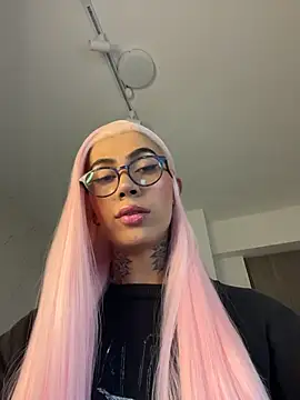 Miss sagitario online show from 03/12/26, 11:49