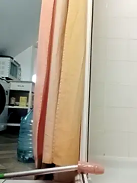 Snapshot of JOHANNA9MOI02 chatting on 01/14/26, 12:33 JOHANNA9MOI02 online show from 01/14/26, 12:33