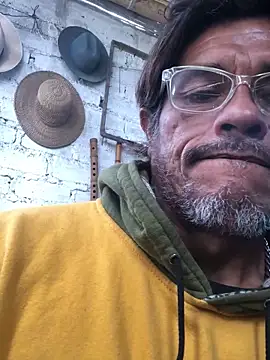 kvr27 online show from 10/13/25, 04:07