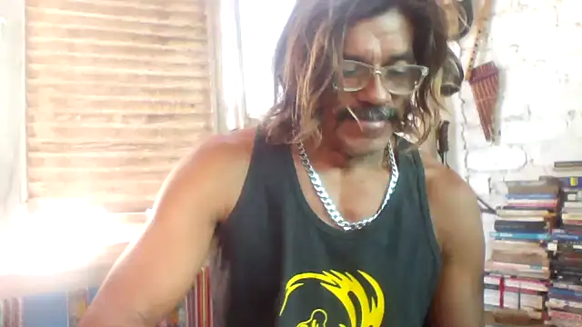 Snapshot of kvr27 chatting on 06/25/26, 01:48 kvr27 online show from 06/25/26, 01:48