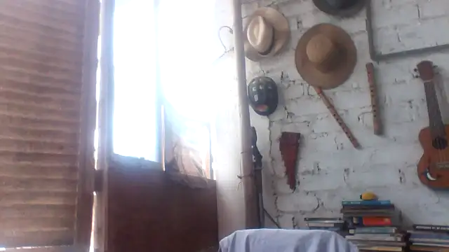 Snapshot of kvr27 chatting on 07/28/26, 04:27 kvr27 online show from 07/28/26, 04:27