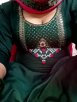 Snapshot of 09punjabi chatting on 10/08/25, 08:23 09punjabi online show from 10/08/25, 08:23