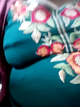 Snapshot of 09punjabi chatting on 12/16/25, 11:48 09punjabi online show from 12/16/25, 11:48