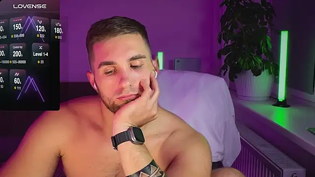 Sweeet  boy online show from 10/24/25, 12:52