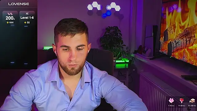 Sweeet  boy online show from 10/28/25, 01:36